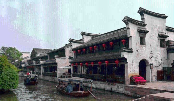 百褶裙怎样搭配-专业有问必答平台